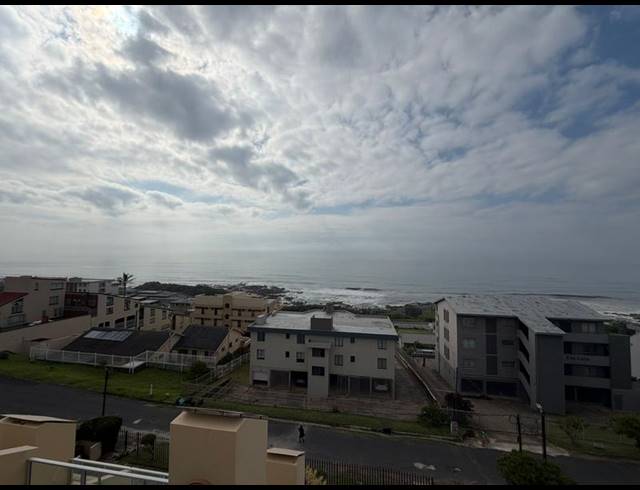 3 BEDROOM APARTMENT FOR SALE IN MANABA BEACH